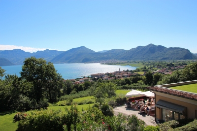 Iseosee in Italiens Lombardei (NIEDBLOG)  Copyright 
Información sobre la licencia en 'Verificación de las fuentes de la imagen'